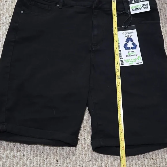 d. jeans Black Shorts NWT - Picture 5 of 8